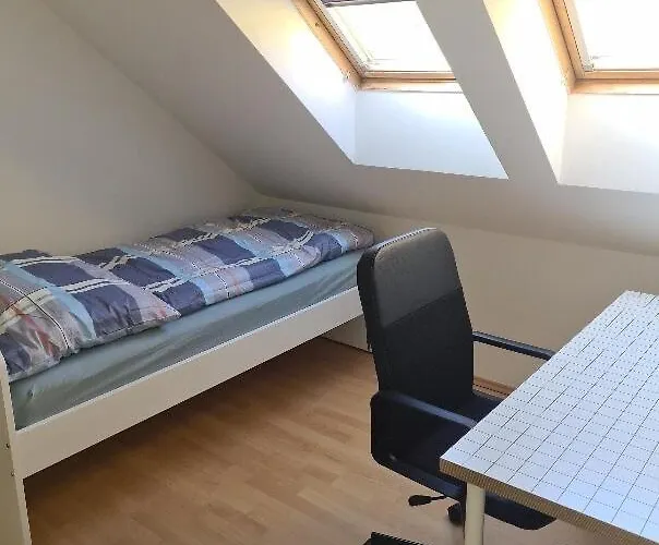 Rodinný Dům V Praze S Bazénem Praga